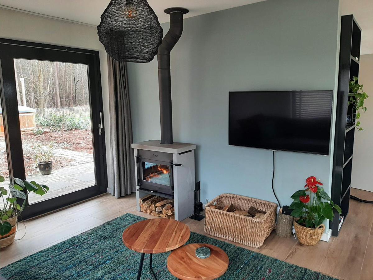 Vakantiehuis Met Hottub En Barrelsauna Ommen Extérieur photo
