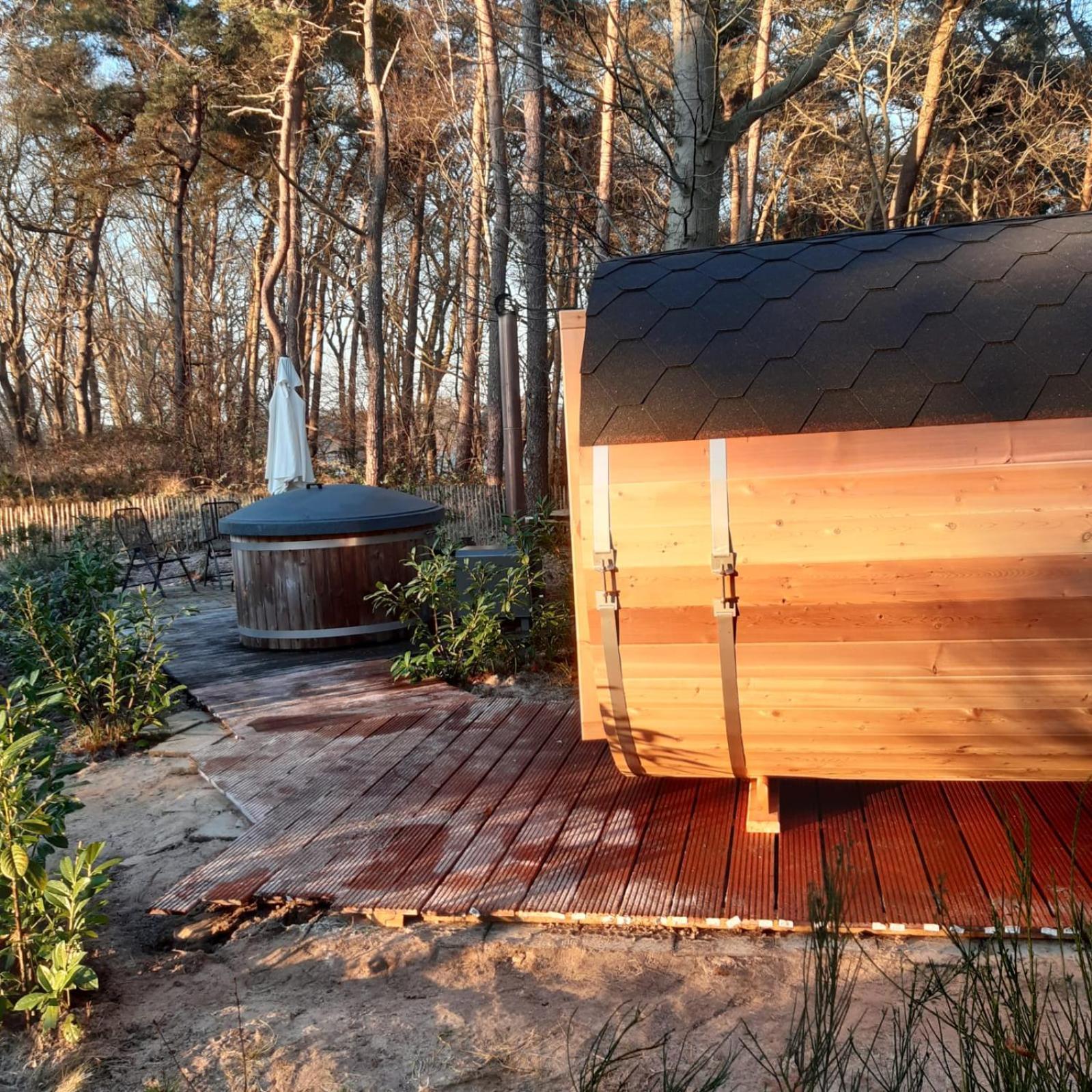 Vakantiehuis Met Hottub En Barrelsauna Ommen Chambre photo